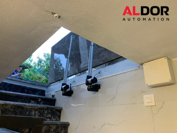 Nắp Hầm Tự Động Mở Hất